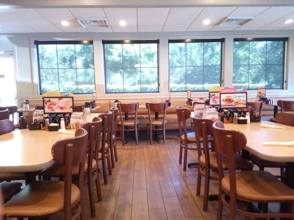 IHOP | restaurant | 1787 N Hwy 17, Mt Pleasant, SC 29464, USA | 8438490639 OR +1 843-849-0639