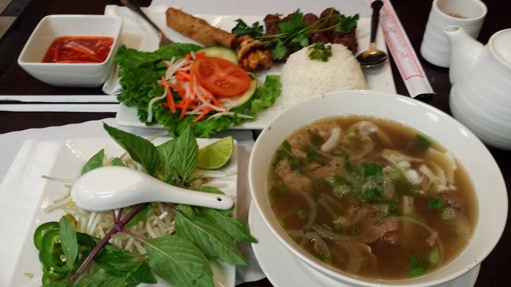 Pho 24 | restaurant | 747 S Winchester Blvd #100, San Jose, CA 95117, USA | 4082482838 OR +1 408-248-2838