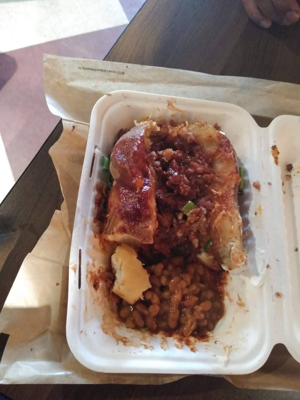 Dickeys Barbecue Pit | restaurant | 811 Cheyenne Meadows Rd Ste 12, Colorado Springs, CO 80906, USA | 7193233228 OR +1 719-323-3228