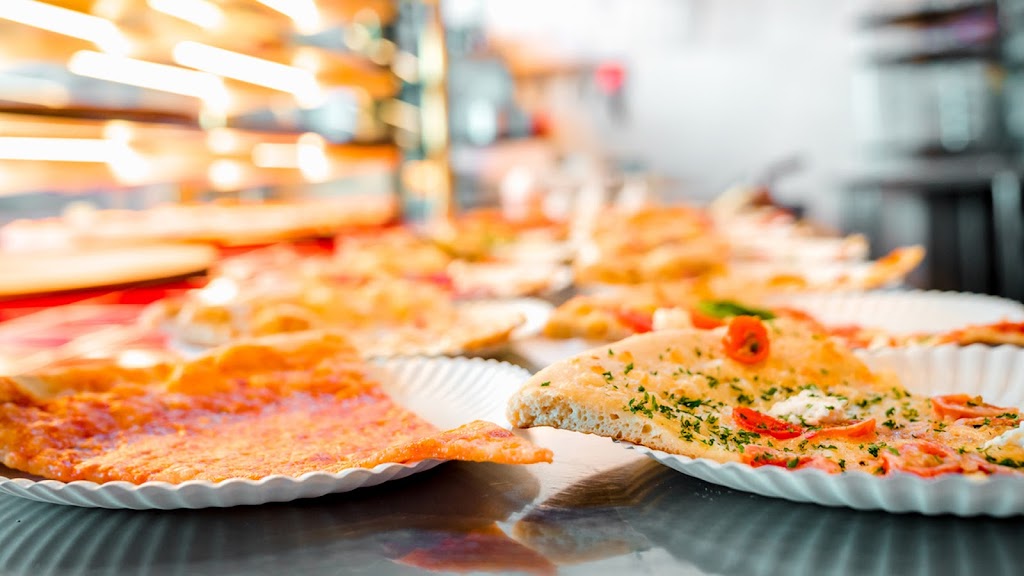 Mr. Moto Pizza Little Italy | restaurant | 1702 India St, San Diego, CA 92101, USA | 6195397370 OR +1 619-539-7370