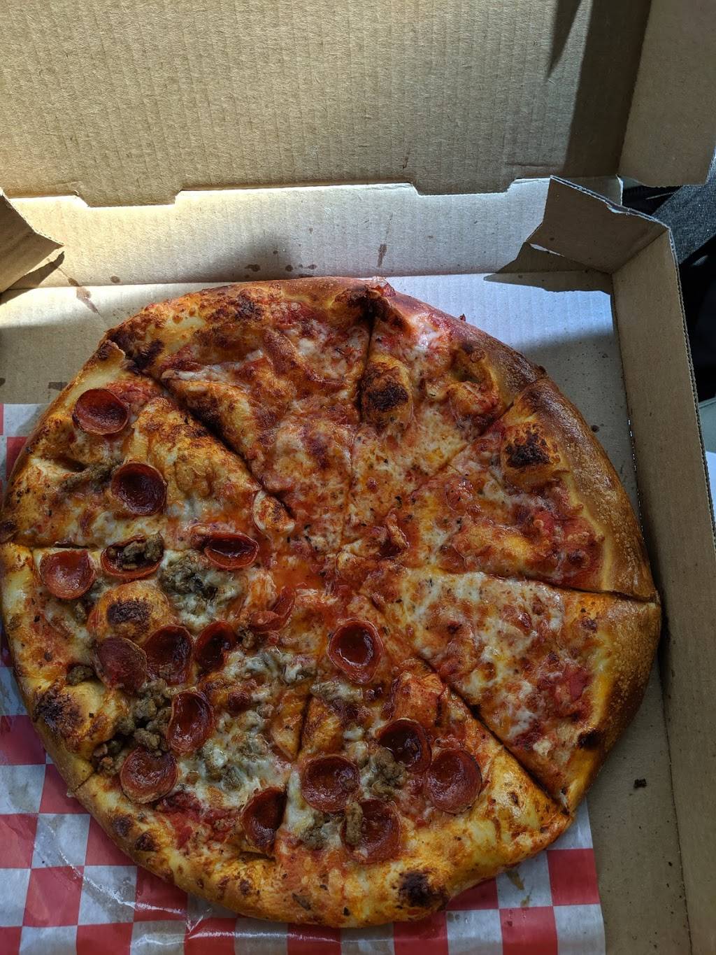 Eatza MY Pizza | restaurant | 100 Ridgeview Dr, Smithfield, PA 15478, USA | 7245698000 OR +1 724-569-8000