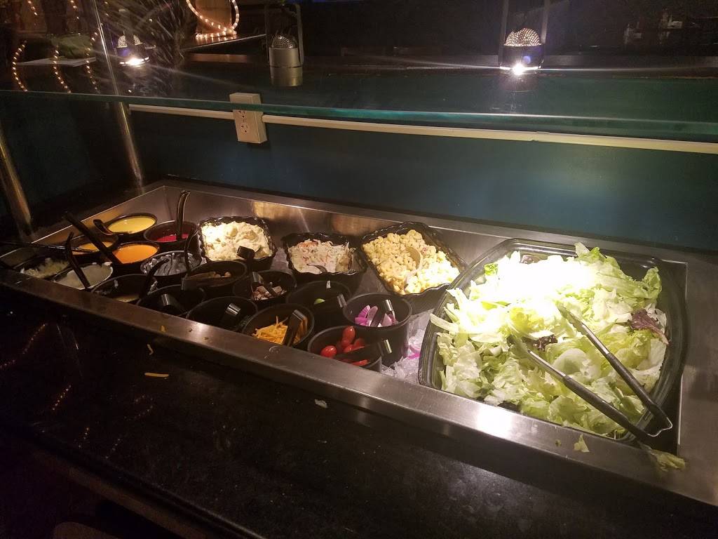 The Oasis | restaurant | 8250 Park Rd, Batavia, NY 14020, USA | 5853442100 OR +1 585-344-2100