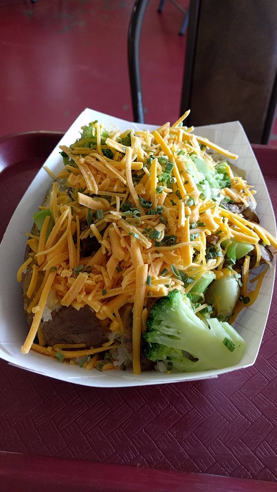 Tater Shack | restaurant | 313 TN-46, Dickson, TN 37055, USA | 6157407111 OR +1 615-740-7111