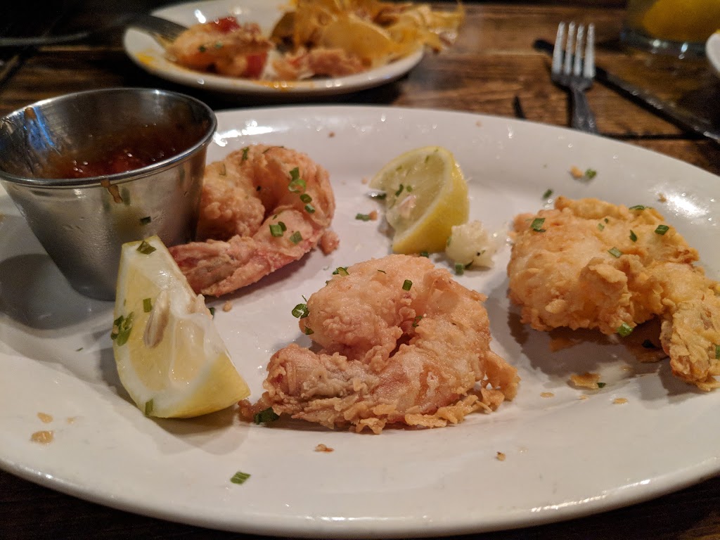 Does Eat Place Of Monroe | restaurant | 300 Washington St, Monroe, LA 71201, USA | 3187377169 OR +1 318-737-7169