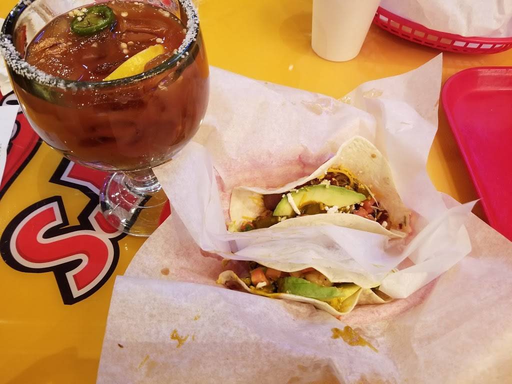 Fuzzys Taco Shop | restaurant | 12231 Pine Bluffs Way Suite 101, Parker, CO 80134, USA | 7206386030 OR +1 720-638-6030
