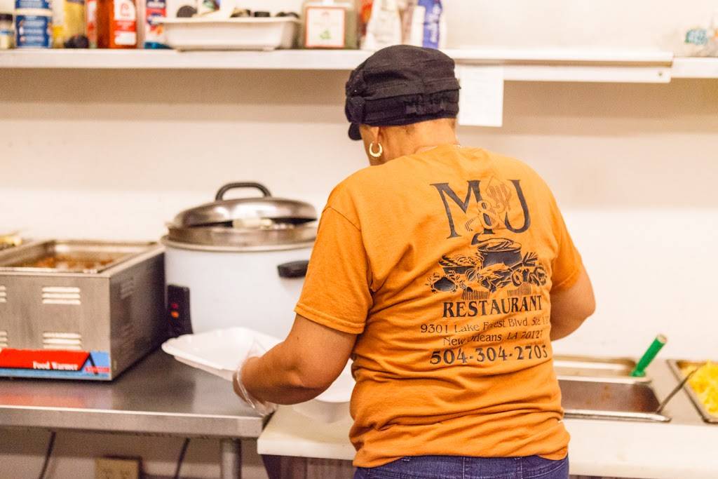 M & J Soul Food Restaurant | restaurant | 9301 Lake Forest Blvd #107, New Orleans, LA 70127, USA | 5043042703 OR +1 504-304-2703
