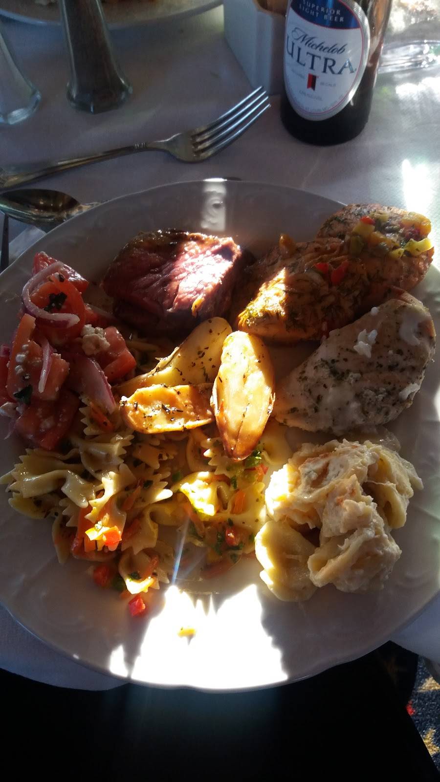 The Cove | restaurant | 17260 Harbour Pointe Dr, Fort Myers, FL 33908, USA | 2394664000 OR +1 239-466-4000