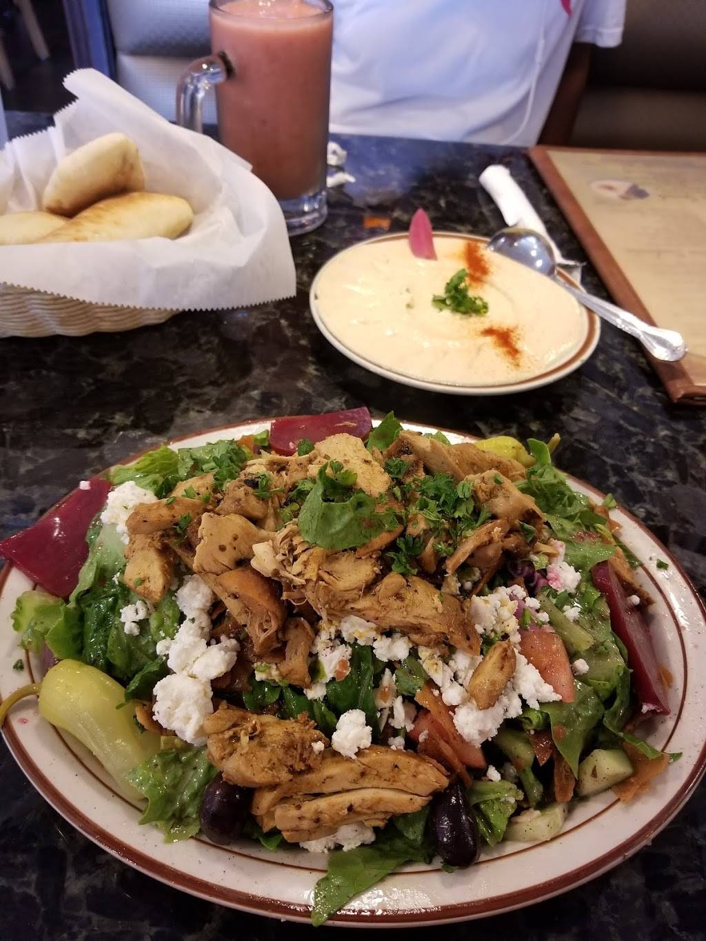 The Farm Grill | restaurant | 30990 Beck Rd, Novi, MI 48377, USA | 2486690066 OR +1 248-669-0066