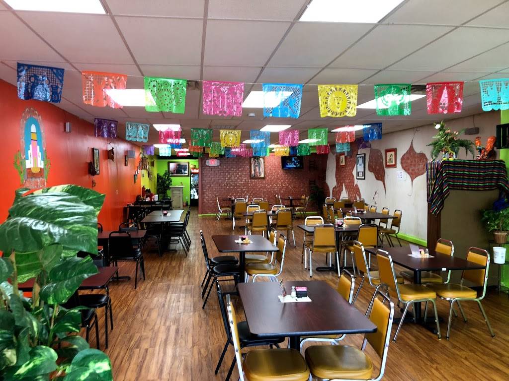 Marias Mexican Kitchen | restaurant | 305 W Chickasha Ave, Chickasha, OK 73018, USA | 4054413129 OR +1 405-441-3129