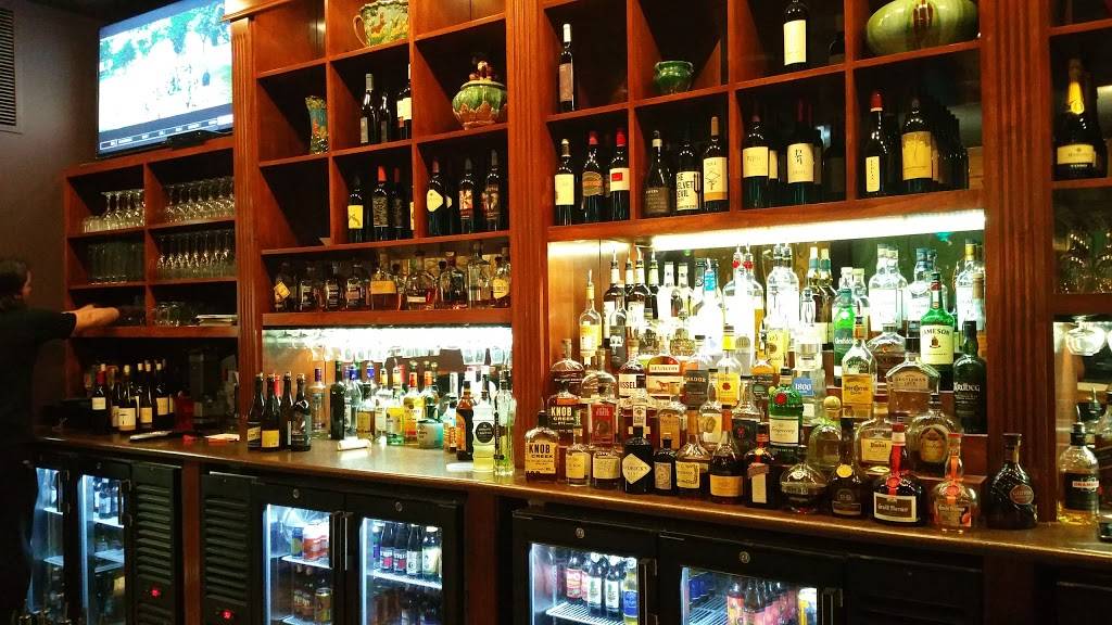 The Cellar Door | restaurant | 905 3rd Ave, Huntington, WV 25701, USA | 3045232012 OR +1 304-523-2012