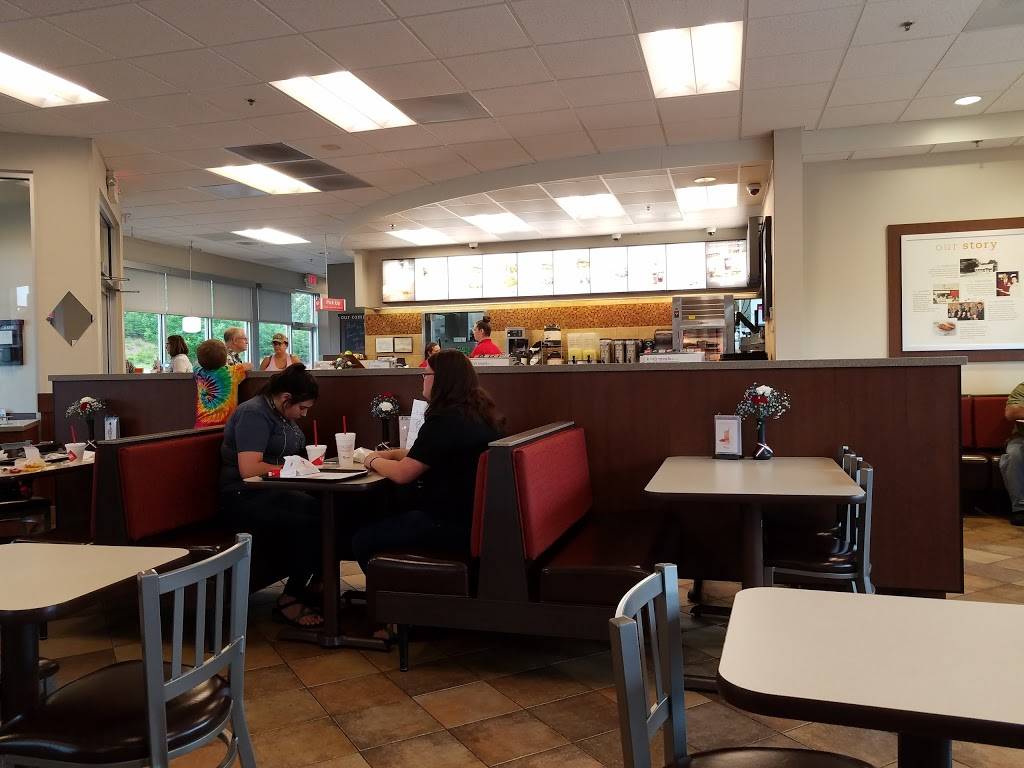 Chick-fil-A | restaurant | 475 Howard Simmons Rd, Ellijay, GA 30540, USA | 7066360475 OR +1 706-636-0475