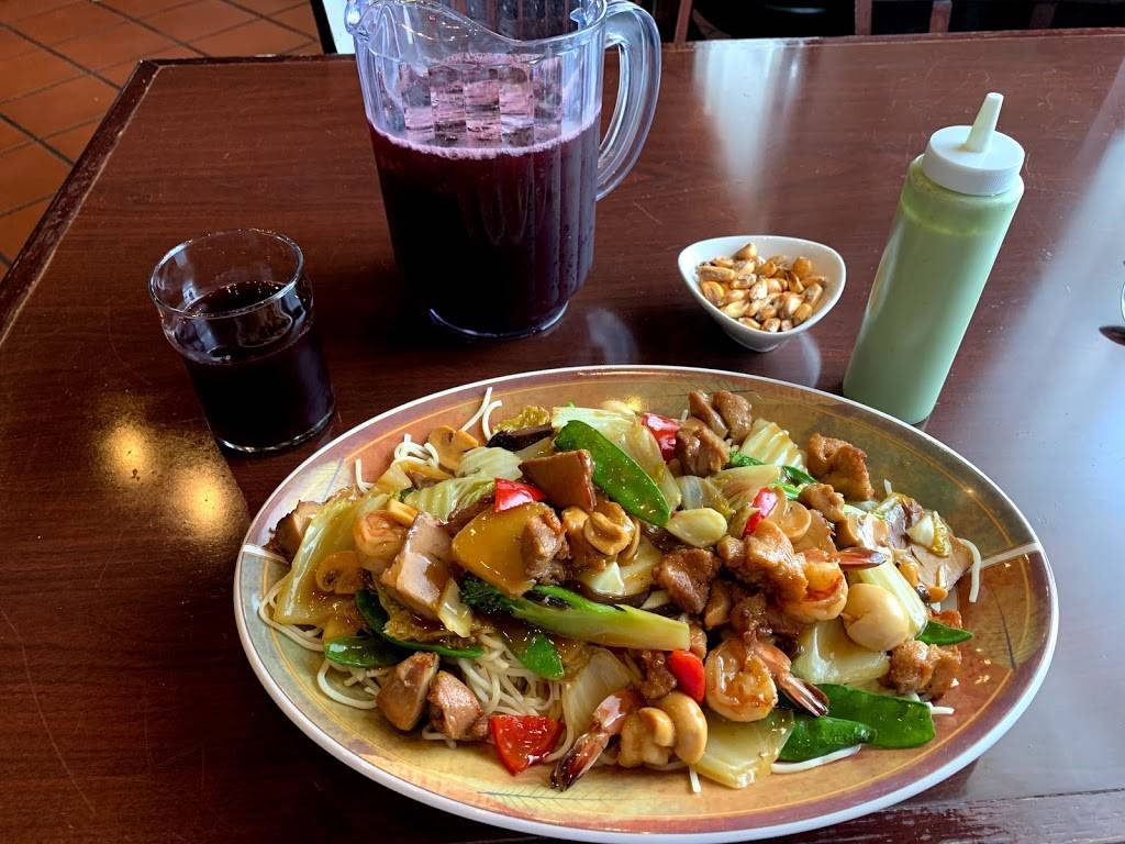 Quechuas Peruvian Restaurant. | restaurant | 421 Friendship Rd, Harrisburg, PA 17111, USA | 7175642736 OR +1 717-564-2736