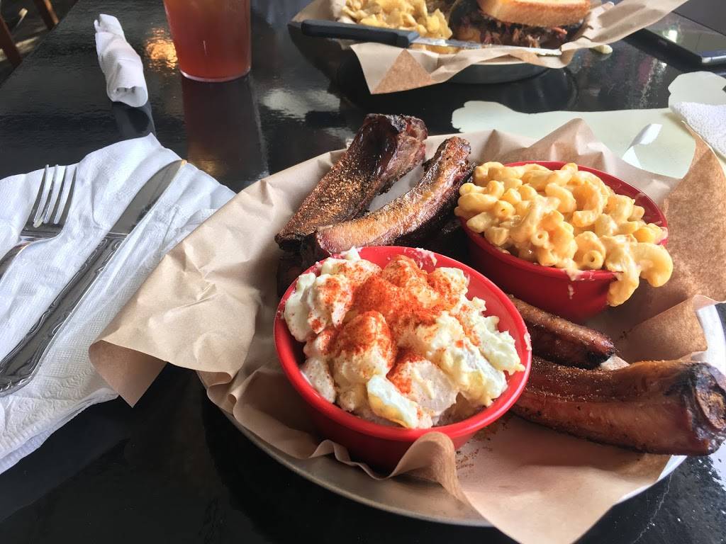 When Pigs Fly BBQ Pit | restaurant | 8254 1st St, Westfield, NY 14787, USA | 7163262017 OR +1 716-326-2017