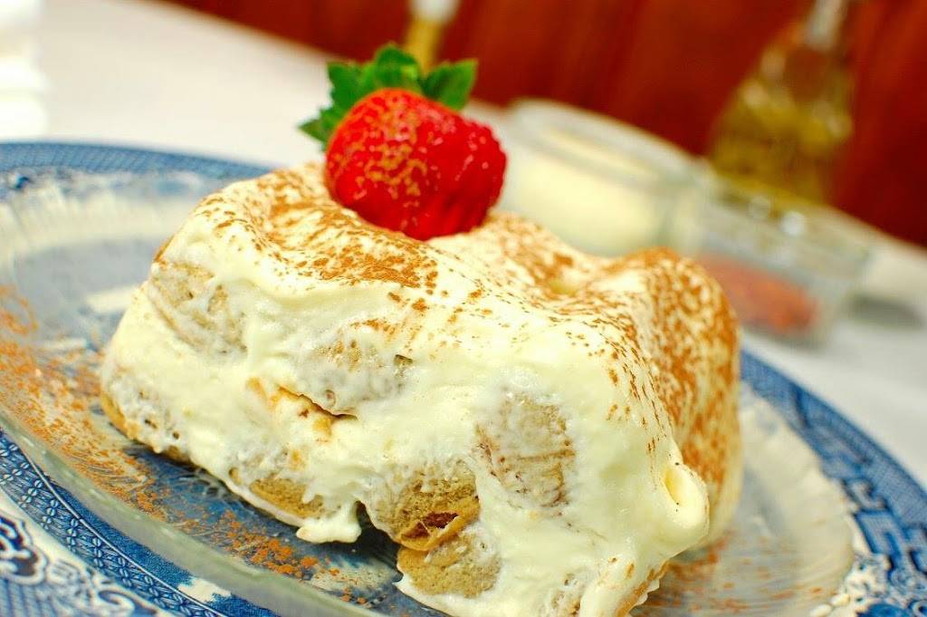 Julios Cafe | restaurant | 501 Baltimore Ave, Clarksburg, WV 26301, USA | 3046222592 OR +1 304-622-2592