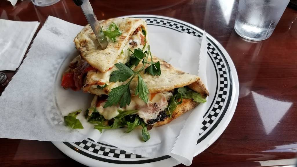 Anthonys Coal Fired Pizza | restaurant | 264 Main St, White Plains, NY 10601, USA | 9143589702 OR +1 914-358-9702