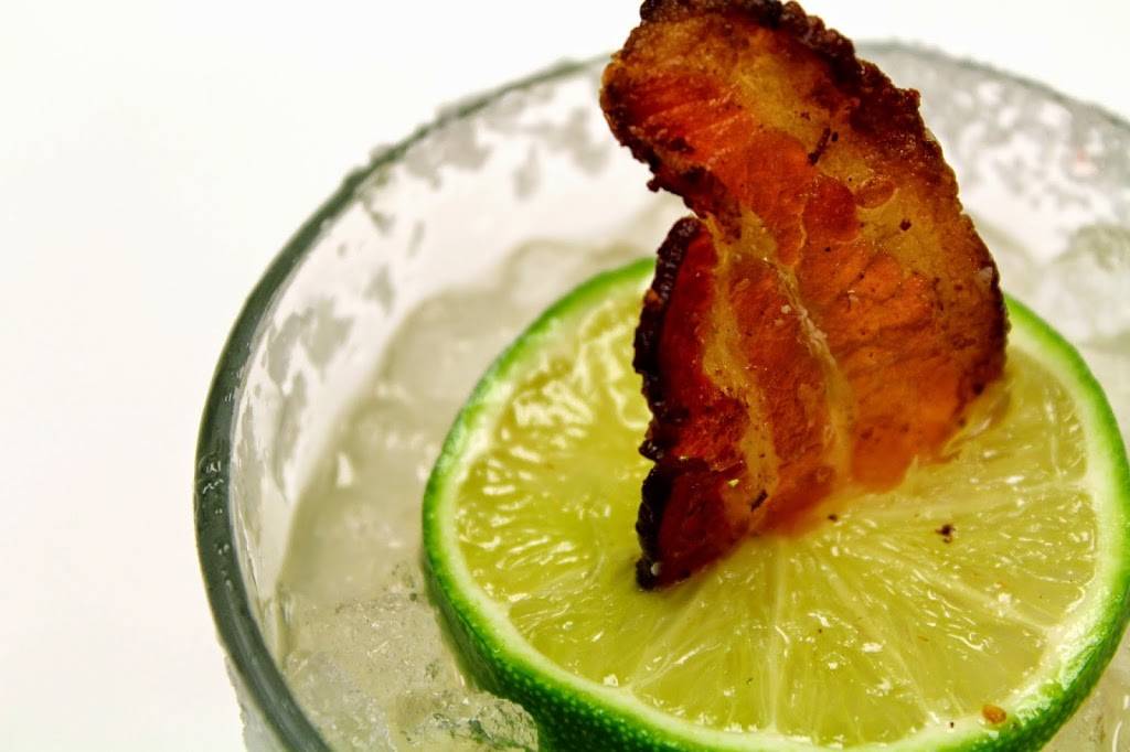 S&Bs Burger Joint - Quail Springs | restaurant | 14020 N May Ave, Oklahoma City, OK 73134, USA | 4054188477 OR +1 405-418-8477