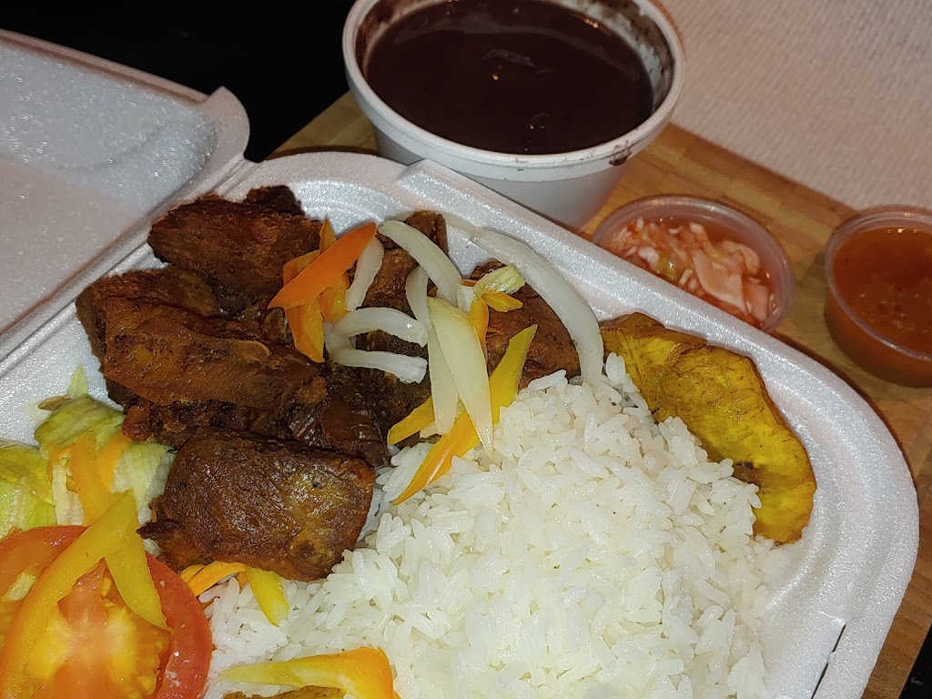 Bargain Family Restaurant | restaurant | 728 S Dixie Hwy, Hollywood, FL 33020, USA | 9549210880 OR +1 954-921-0880