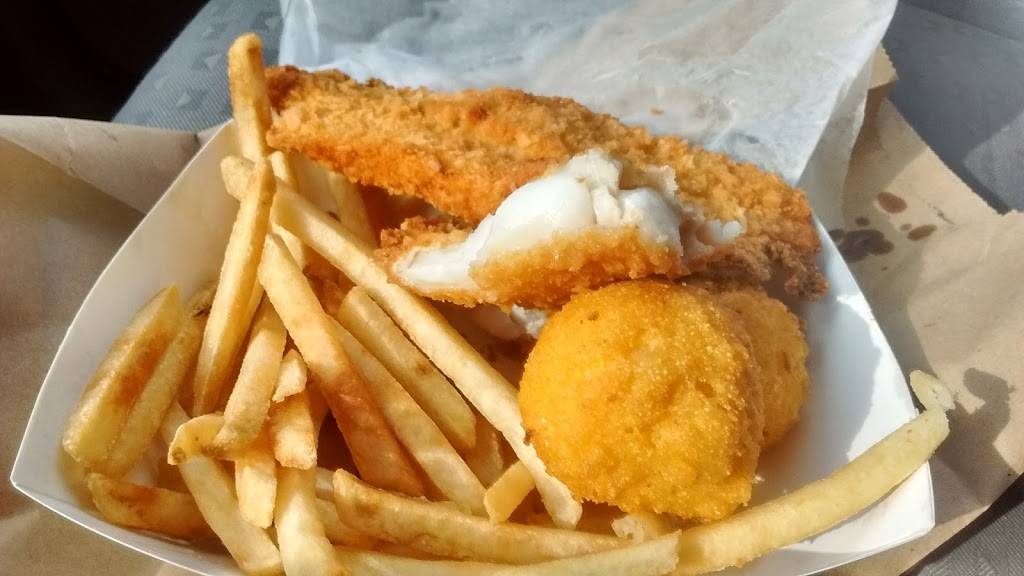 Moby Dick Seafood Restaurants | restaurant | 3802 Dixie Hwy, Shively, KY 40216, USA | 5024475448 OR +1 502-447-5448