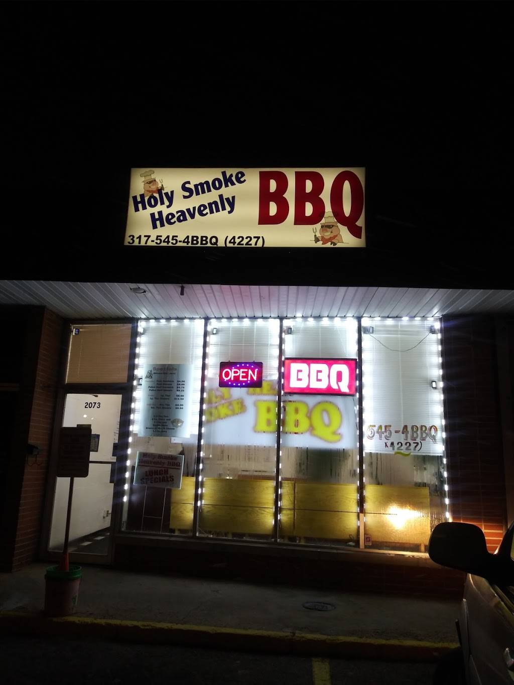 Holy Smoke Heavenly BBQ | restaurant | 2073 N Emerson Ave, Indianapolis, IN 46218, USA | 3175454227 OR +1 317-545-4227