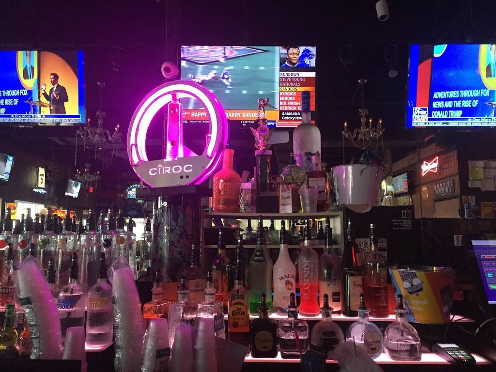 Styx Sports Bar and Grill | restaurant | 15336 W Dixie Hwy, North Miami Beach, FL 33162, USA | 3059456484 OR +1 305-945-6484