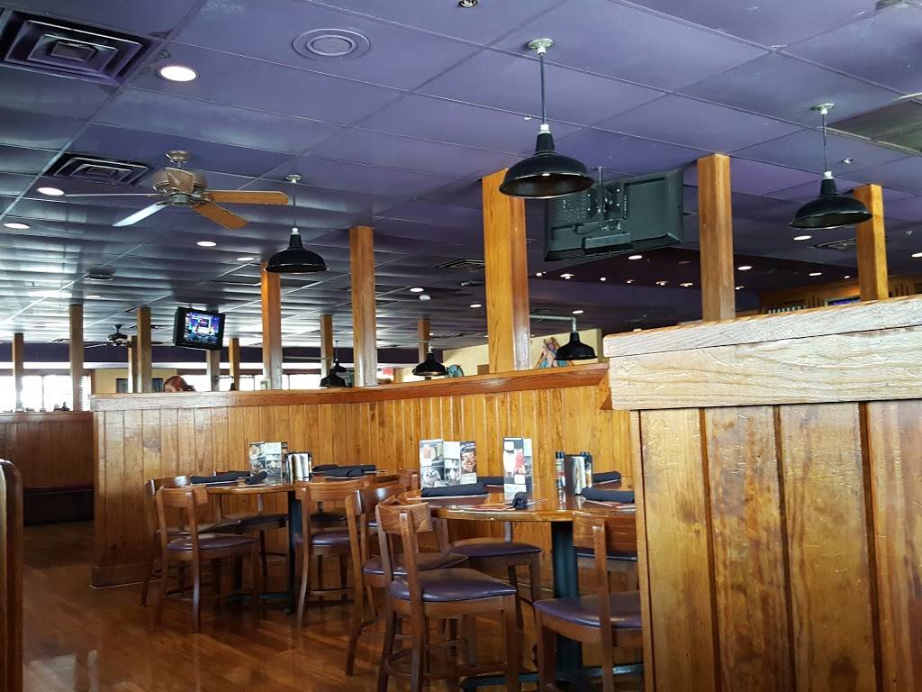Outback Steakhouse | restaurant | 808 Interstate 45 N, Conroe, TX 77301, USA | 9367604329 OR +1 936-760-4329