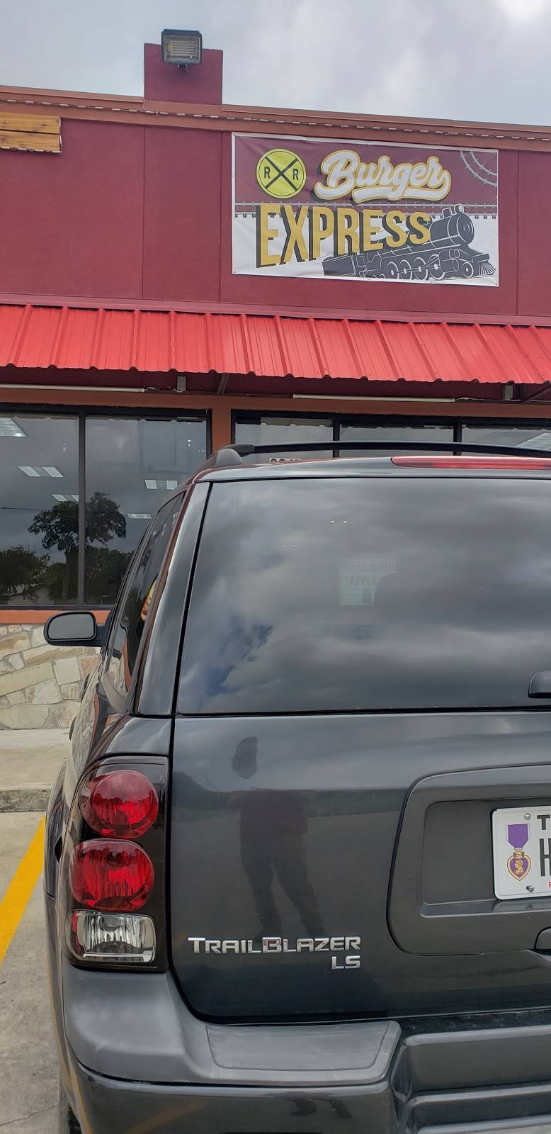 Burger Express | restaurant | Nolanville, TX 76559, USA | 2543931288 OR +1 254-393-1288