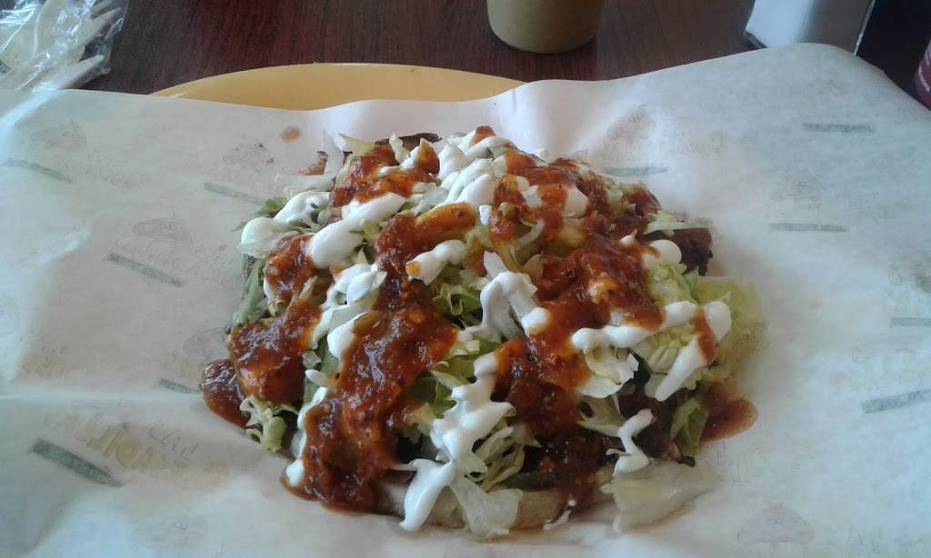 Las Quesadillas Taste of Mexico | restaurant | 4100 S New Braunfels Ave, San Antonio, TX 78223, USA | 2105327352 OR +1 210-532-7352