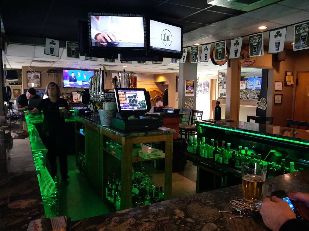 The Neighborhood Pub & Grill At Ellerys | restaurant | 701 Lincoln Blvd, Middlesex, NJ 08846, USA | 7323562444 OR +1 732-356-2444