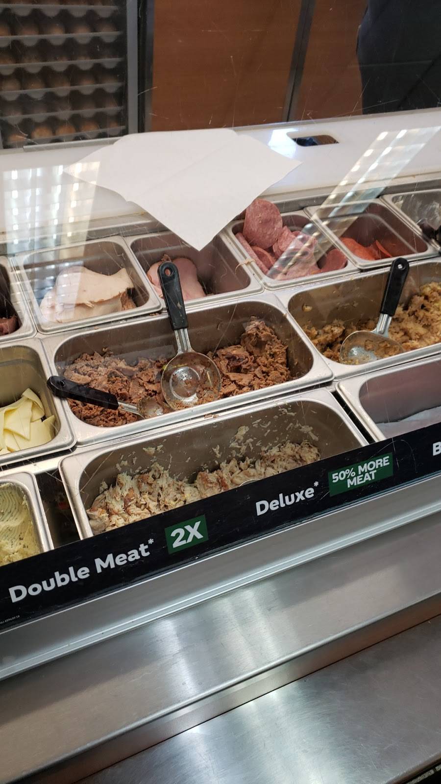 Subway | restaurant | 335 Schaefer Rd, Detroit, MI 48217, USA | 3138425500 OR +1 313-842-5500