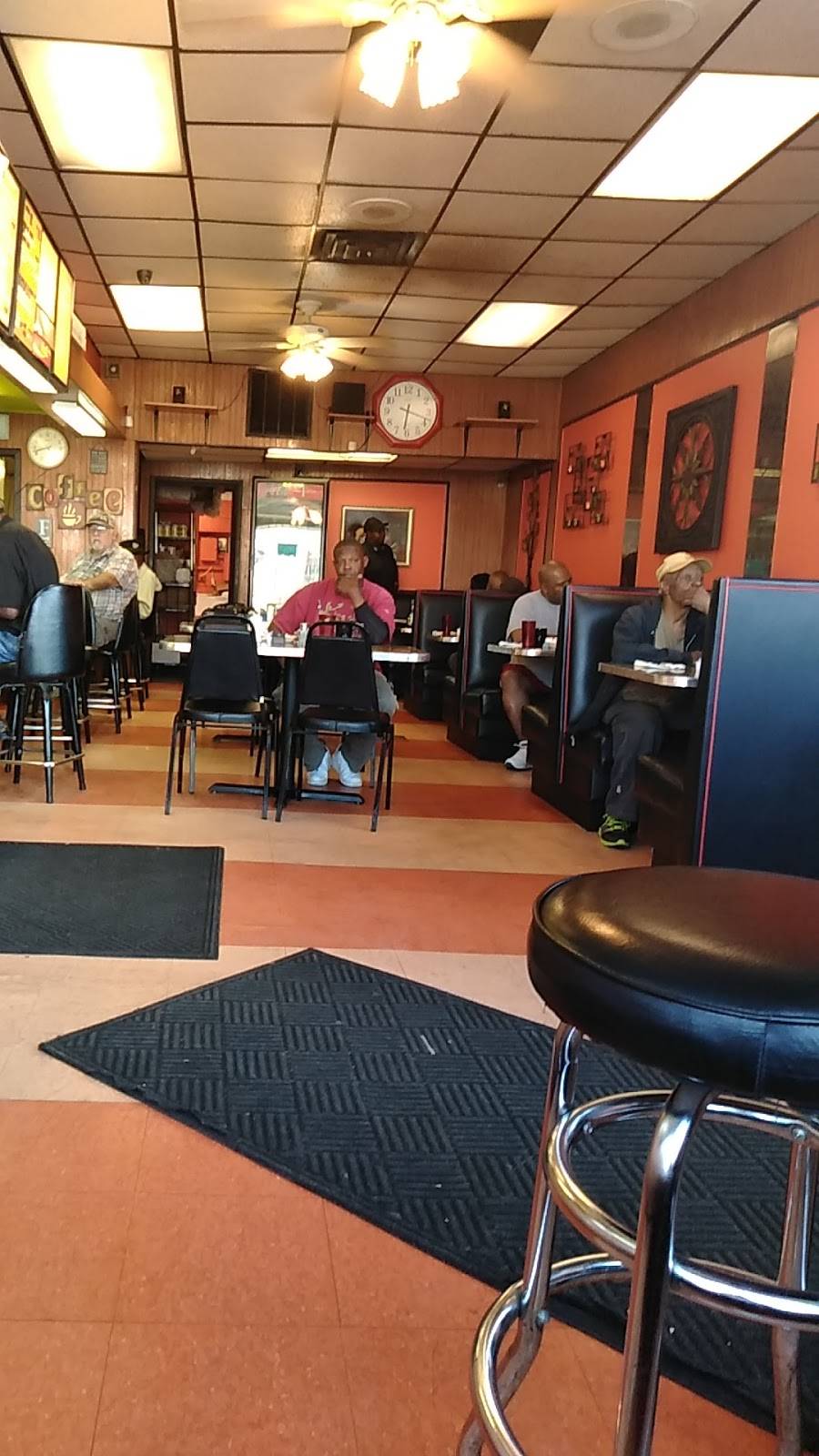 Bills Place Restaurant | restaurant | 4359 W Division St, Chicago, IL 60651, USA | 7732352026 OR +1 773-235-2026