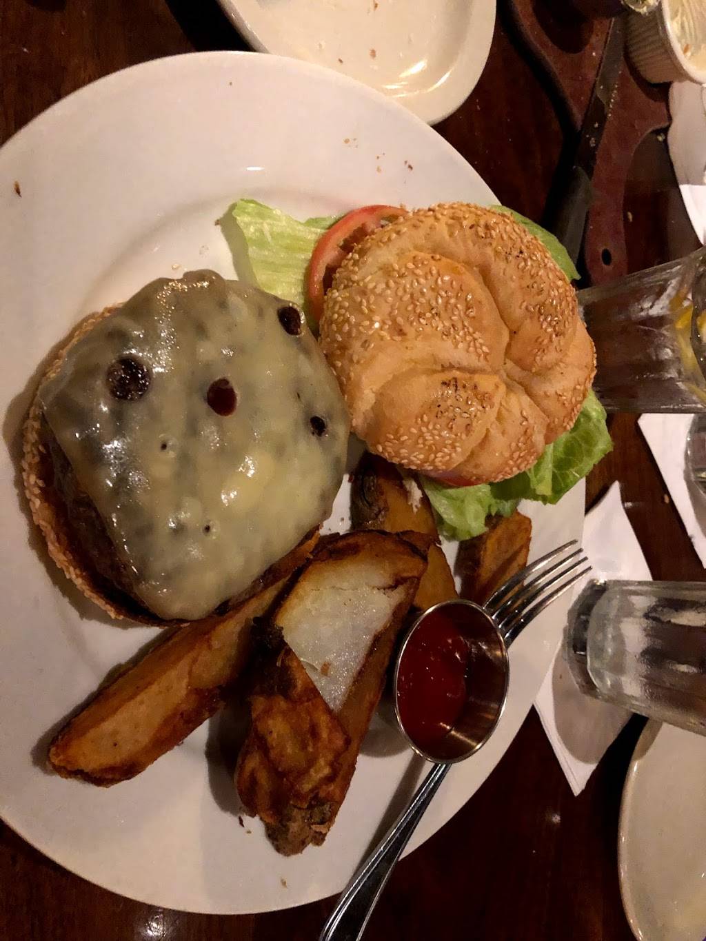 Copper Cellar Catering | restaurant | 400 Neyland Dr, Knoxville, TN 37902, USA | 8656733399 OR +1 865-673-3399