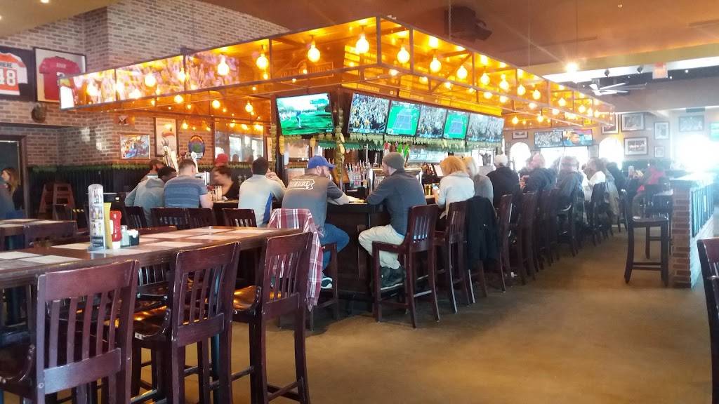 P.J. Whelihan’s Pub + Restaurant [Downingtown] | restaurant | 853 E Lancaster Ave, Downingtown, PA 19335, USA | 6108731311 OR +1 610-873-1311