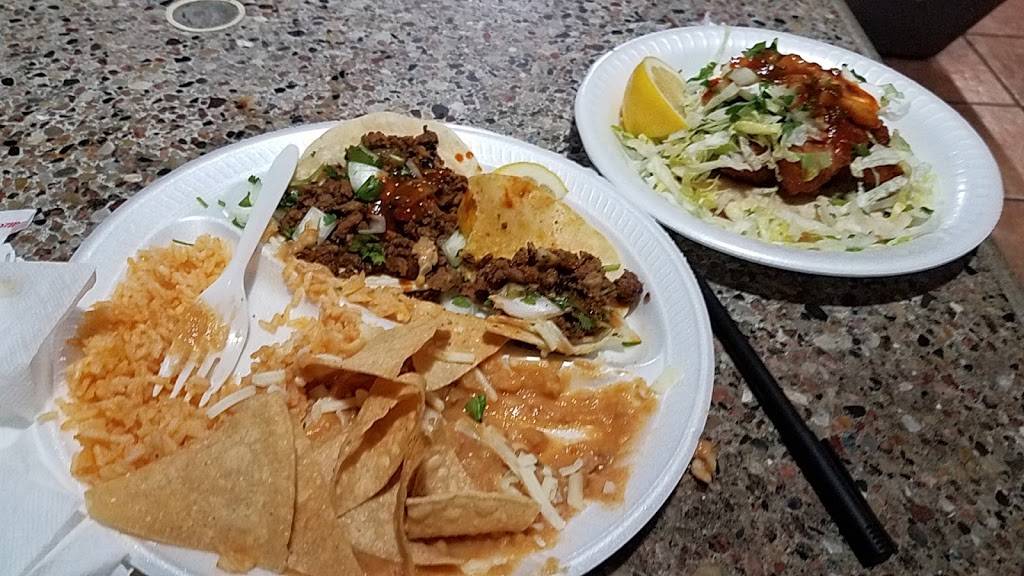La Estrella Tacos #2 | restaurant | 502 N Fair Oaks Ave, Pasadena, CA 91103, USA | 6267928559 OR +1 626-792-8559