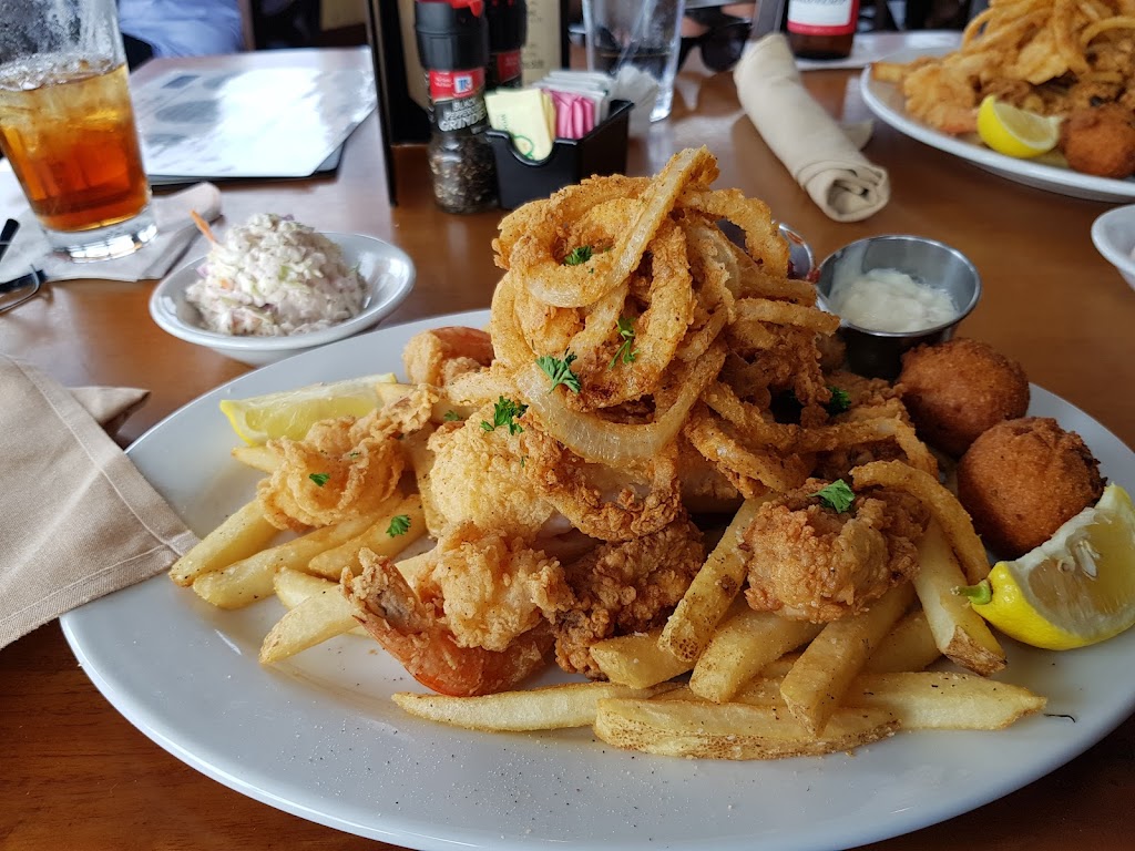 Landshark Landing Beach Bar & Grill | restaurant | 165 Fort Pickens Rd, Pensacola Beach, FL 32561, USA | 8509169755 OR +1 850-916-9755