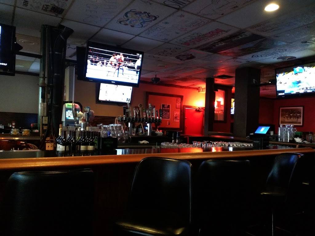 Grunions Sports Bar & Grill | restaurant | 1501 N Sepulveda Blvd, Manhattan Beach, CA 90266, USA | 3105459910 OR +1 310-545-9910