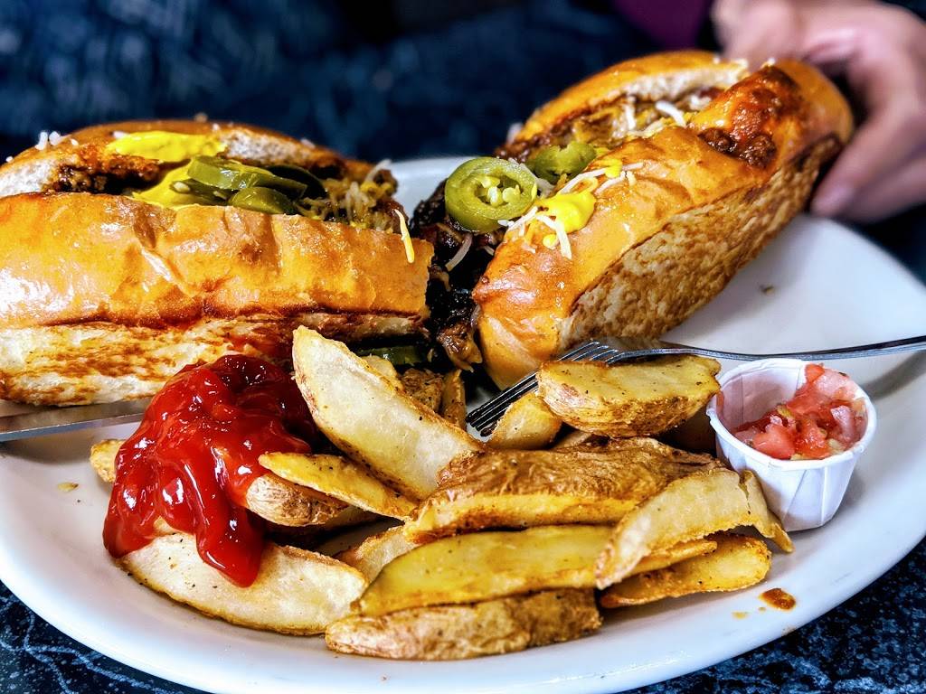 Fuddruckers | restaurant | 1949 S Padre Island Dr, Corpus Christi, TX 78416, USA | 3618570808 OR +1 361-857-0808