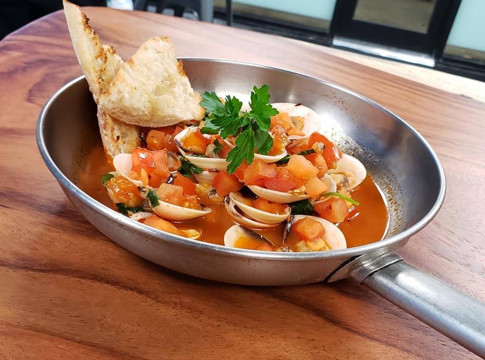 The Fish Joint | restaurant | 4570 Lyons Rd #103, Coconut Creek, FL 33073, USA | 9546340277 OR +1 954-634-0277