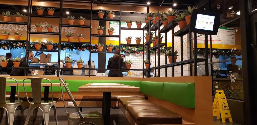 La Torta Plaza | restaurant | Blvd. Gustavo Salinas 10889, Aviacion, 22014 Tijuana, B.C., Mexico | 016646817272 OR +52 664 681 7272