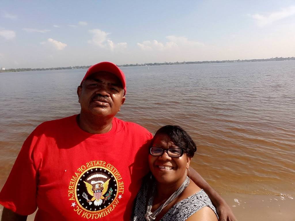 Will Ts Seafood | restaurant | 517 W Florida Ave, Beaumont, TX 77705, USA | 4098389980 OR +1 409-838-9980