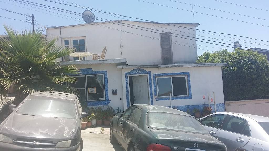 Casita Azul | restaurant | Ensenada 15306, El Tecolote Segunda Secc, 22675 La Joya, B.C., Mexico | 016646605612 OR +52 664 660 5612