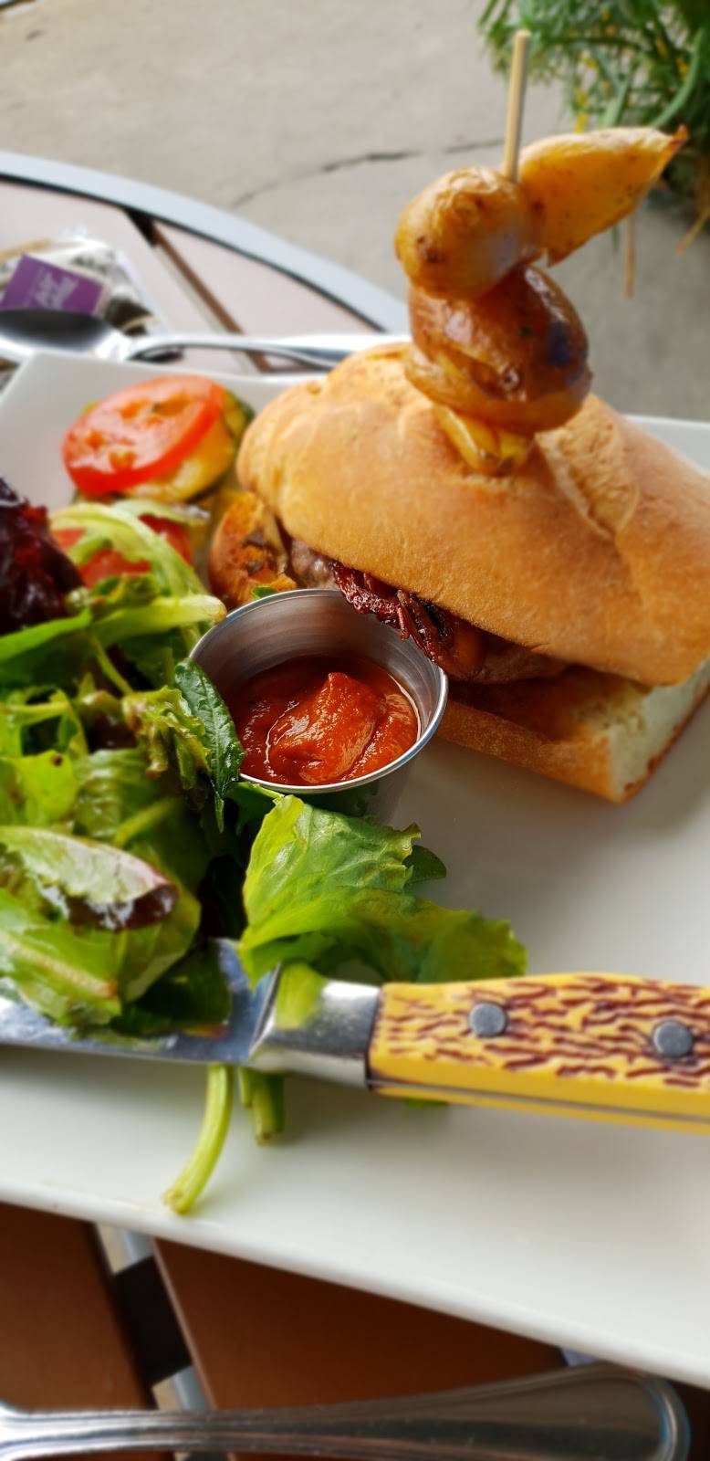 Wild Goat Bistro | restaurant | 6 Petaluma Blvd N, Petaluma, CA 94952, USA | 7076581156 OR +1 707-658-1156