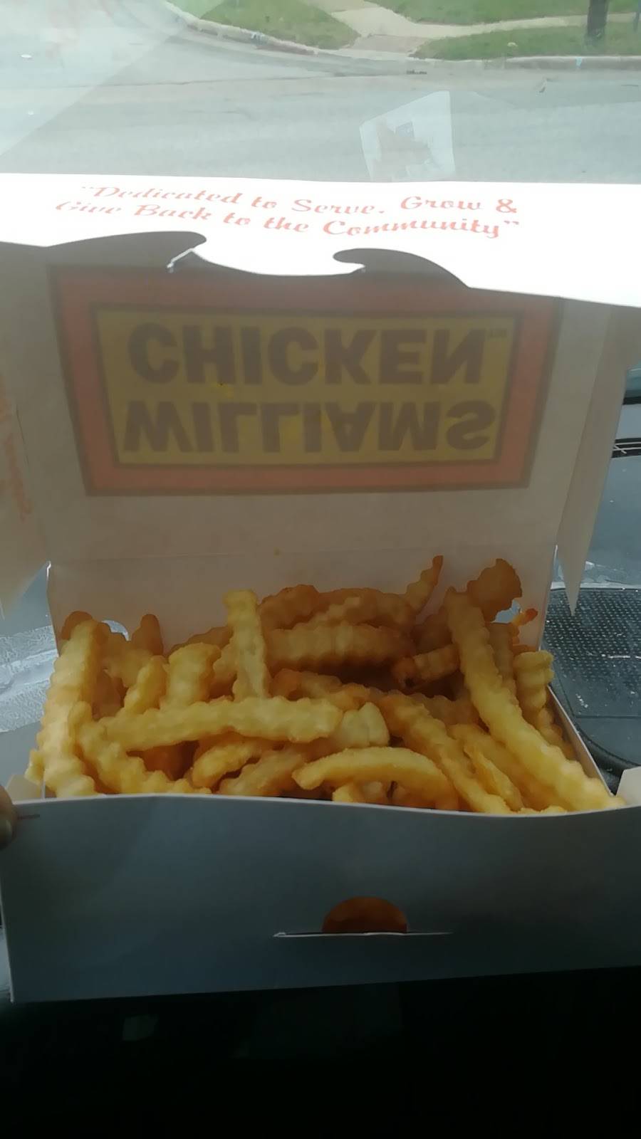 Williams Chicken | restaurant | 450 E Hwy 67 # A, Duncanville, TX 75137, USA | 9722969890 OR +1 972-296-9890