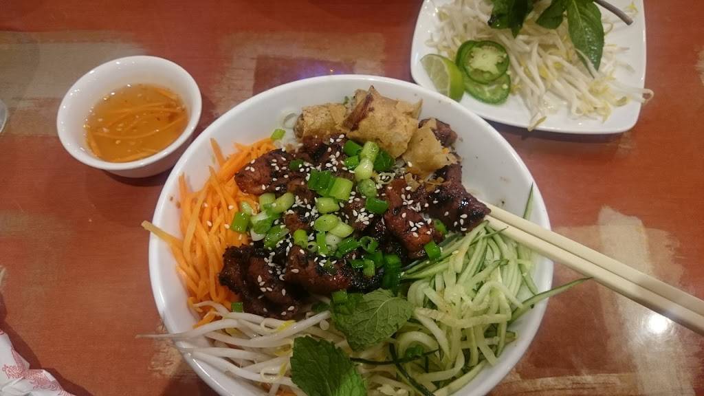 Ashburn Pub | restaurant | 44110 Ashburn Village Blvd Suite 196, Ashburn, VA 20147, USA | 7037240755 OR +1 703-724-0755