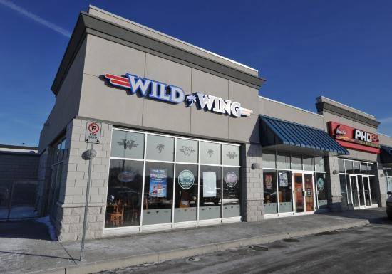 Wild Wing | restaurant | 525 Cityview Blvd, Woodbridge, ON L4H 0Z4, Canada | 9053039454 OR +1 905-303-9454