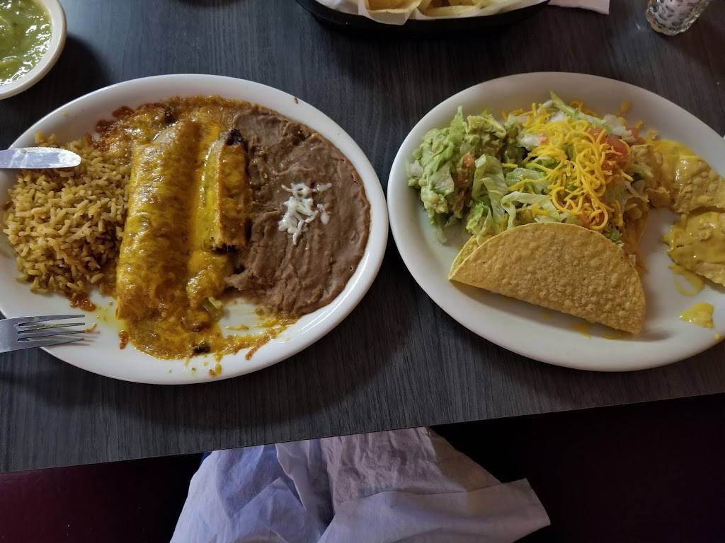 Julios Mexican Restaurant | restaurant | 1533 W Cameron Ave, Rockdale, TX 76567, USA | 5124460276 OR +1 512-446-0276