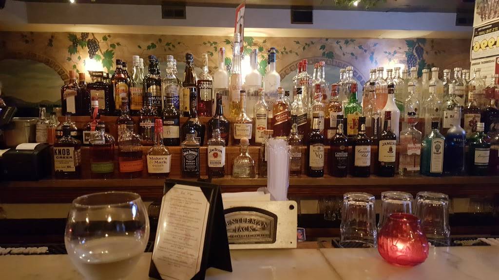 Ignotzs | restaurant | 4901, 2421 S Oakley Ave, Chicago, IL 60608, USA | 7735790300 OR +1 773-579-0300