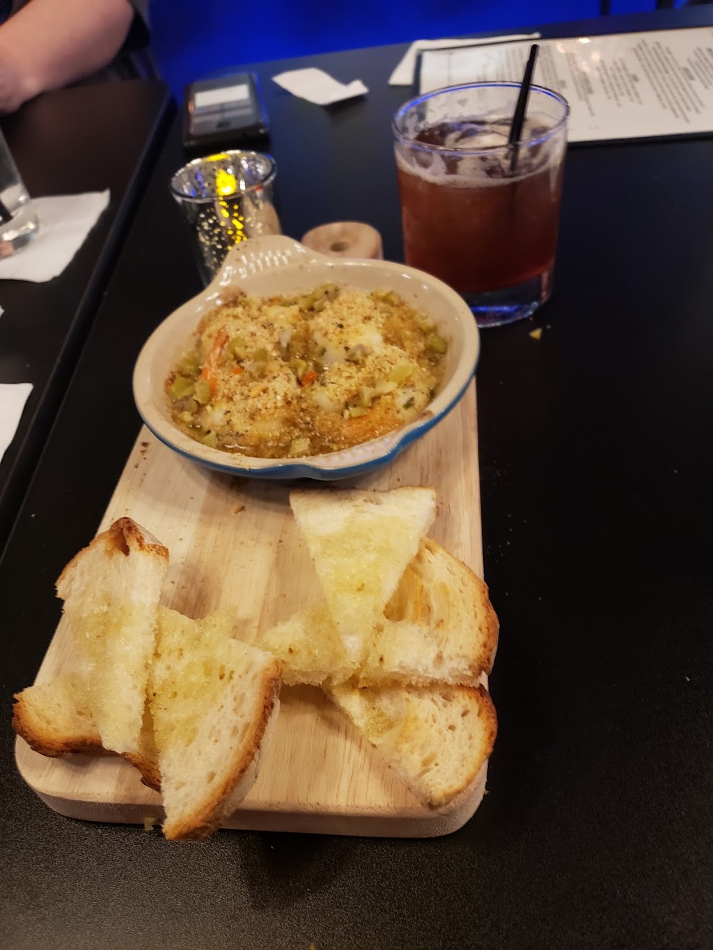 Gracies Wine Bar & Gaming Cafe | restaurant | 3642 147th St, Midlothian, IL 60445, USA | 7083884744 OR +1 708-388-4744