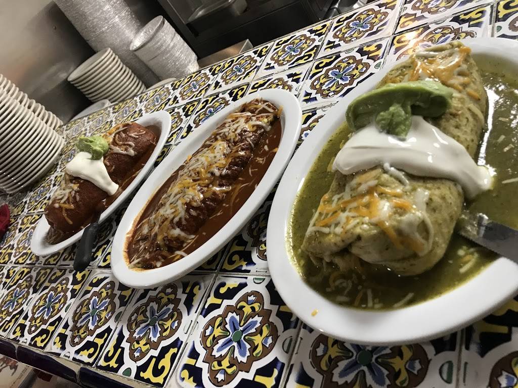 Berto’s Mexican Restaurant | restaurant | 11949 Paramount Blvd, Downey, CA 90242, USA | 5626597870 OR +1 562-659-7870