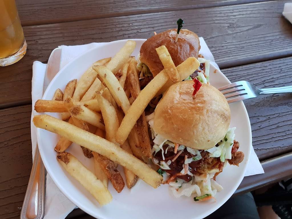 Funky Pelican | restaurant | 215 Florida A1A, Flagler Beach, FL 32136, USA | 3864390011 OR +1 386-439-0011