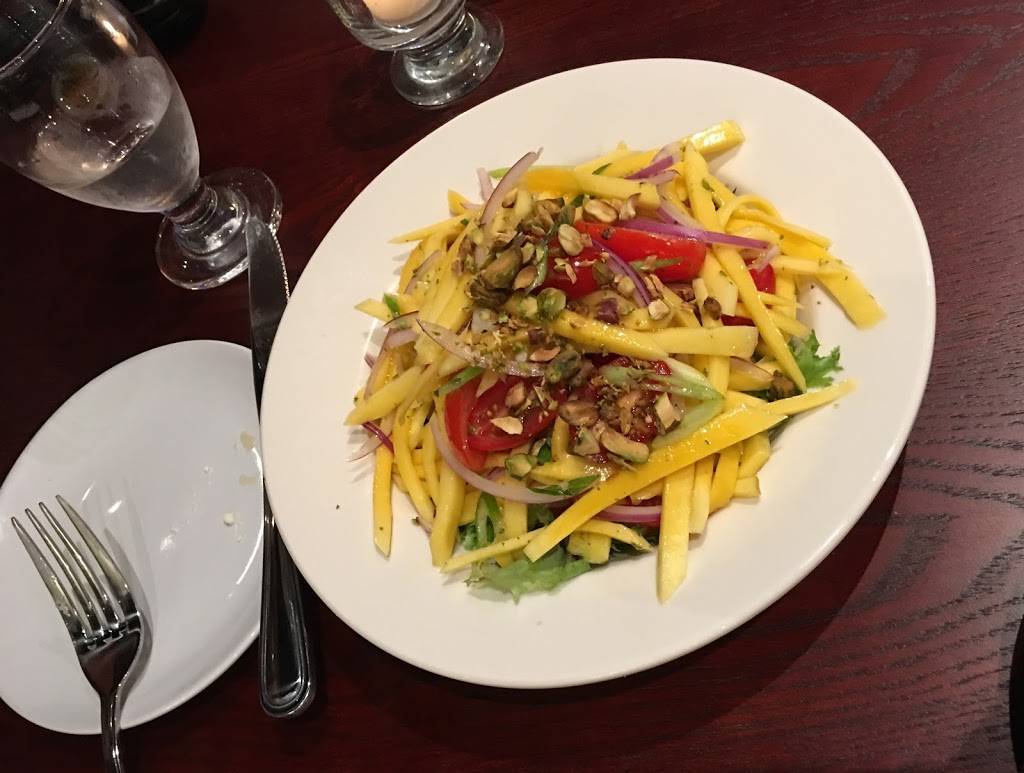 Unique | restaurant | 586 W 207th St, New York, NY 10034, USA | 2124519556 OR +1 212-451-9556